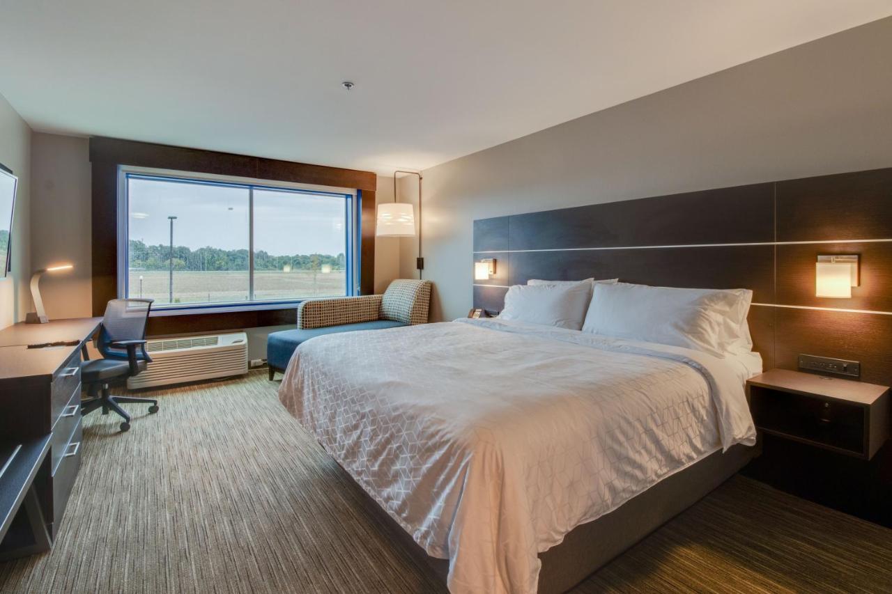 Holiday Inn Express & Suites - Union City By Ihg Екстер'єр фото