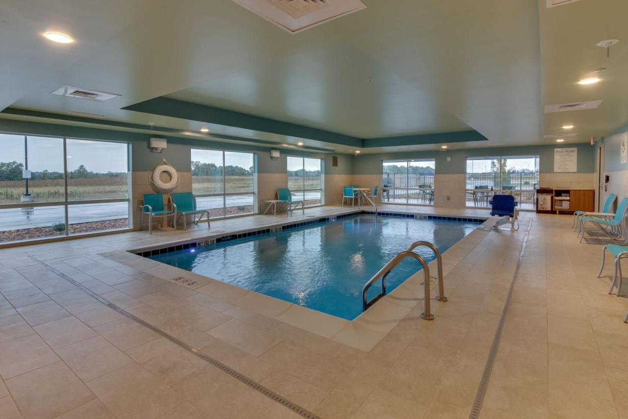 Holiday Inn Express & Suites - Union City By Ihg Екстер'єр фото